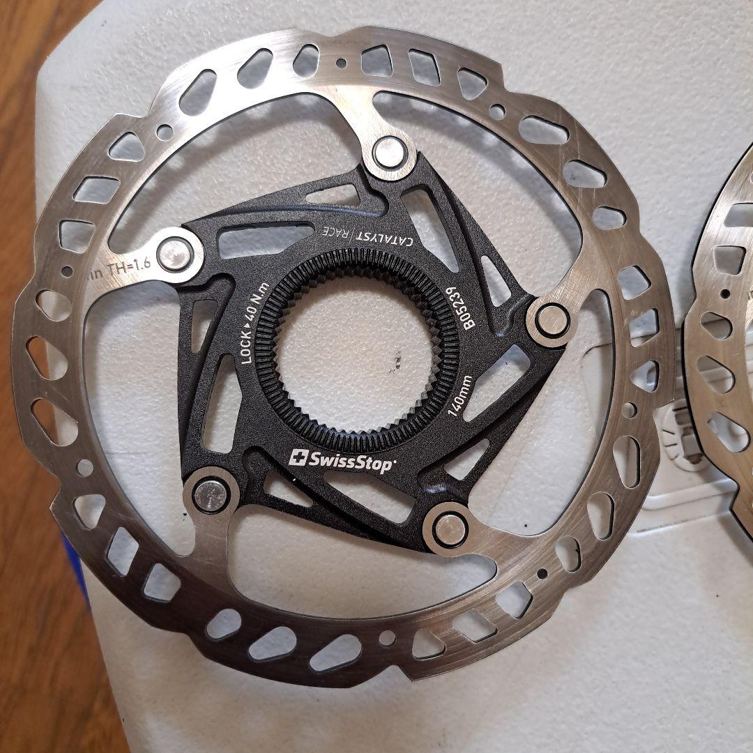 スイスストップ カタリストレース 140mm 2枚組