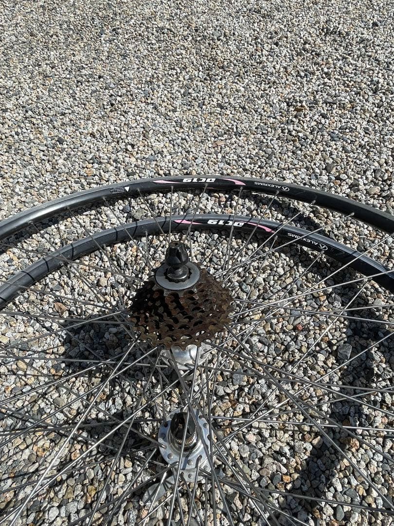 自転車　ホイール