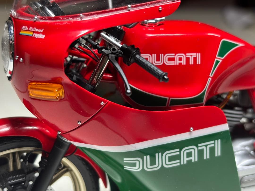 タミヤ 1/12DUCATI 900MHR完成品