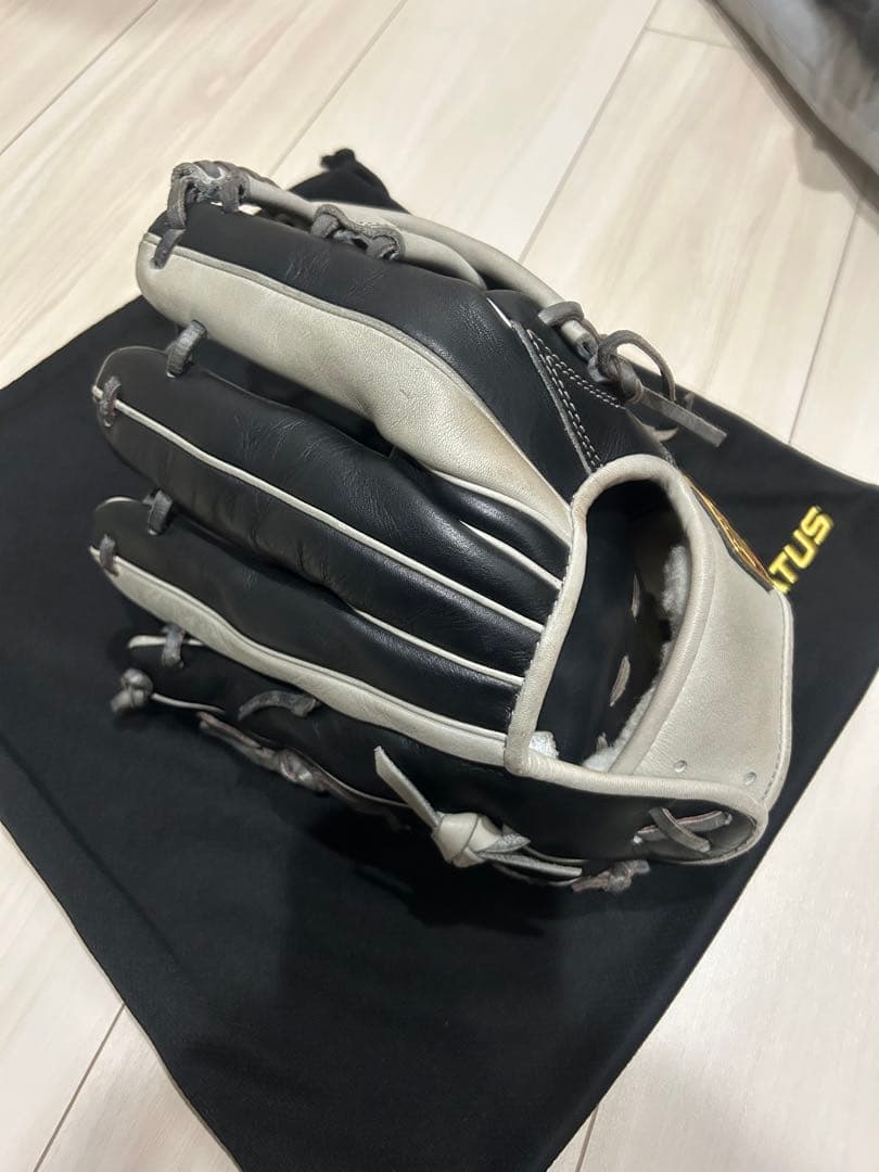 ZETT ゼット　プロステイタス　軟式内野用グローブ　吉川モデル