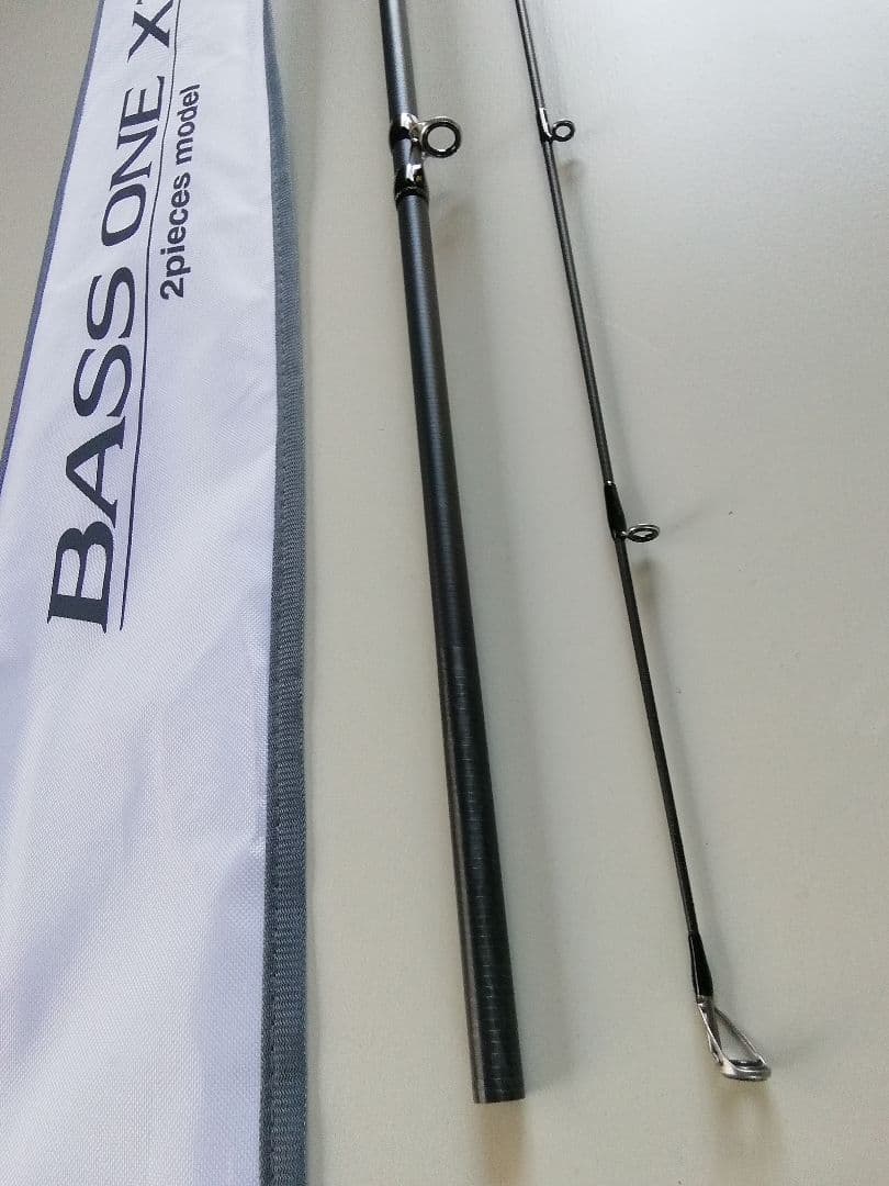 SHIMANO バスワン XT 2ピースバスロッド