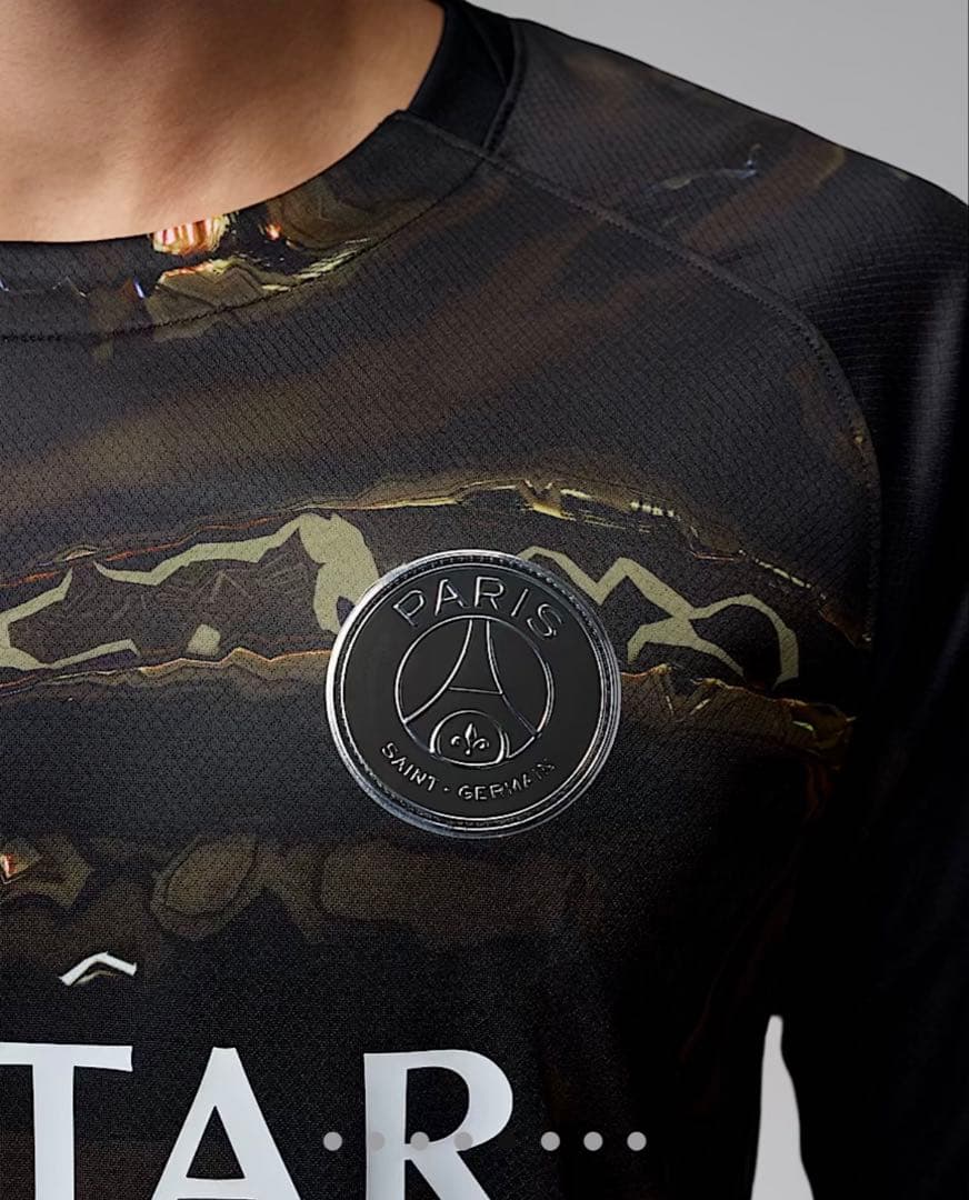 パリサンジェルマン (PSG) 2026 スタ ジアムナイトエディション定価以下