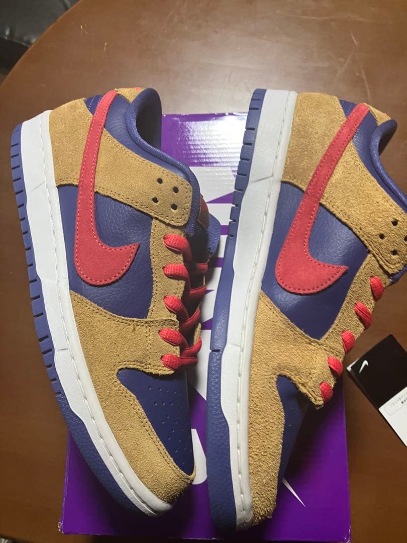 NIKE SBダンクウィートandダークパープル
