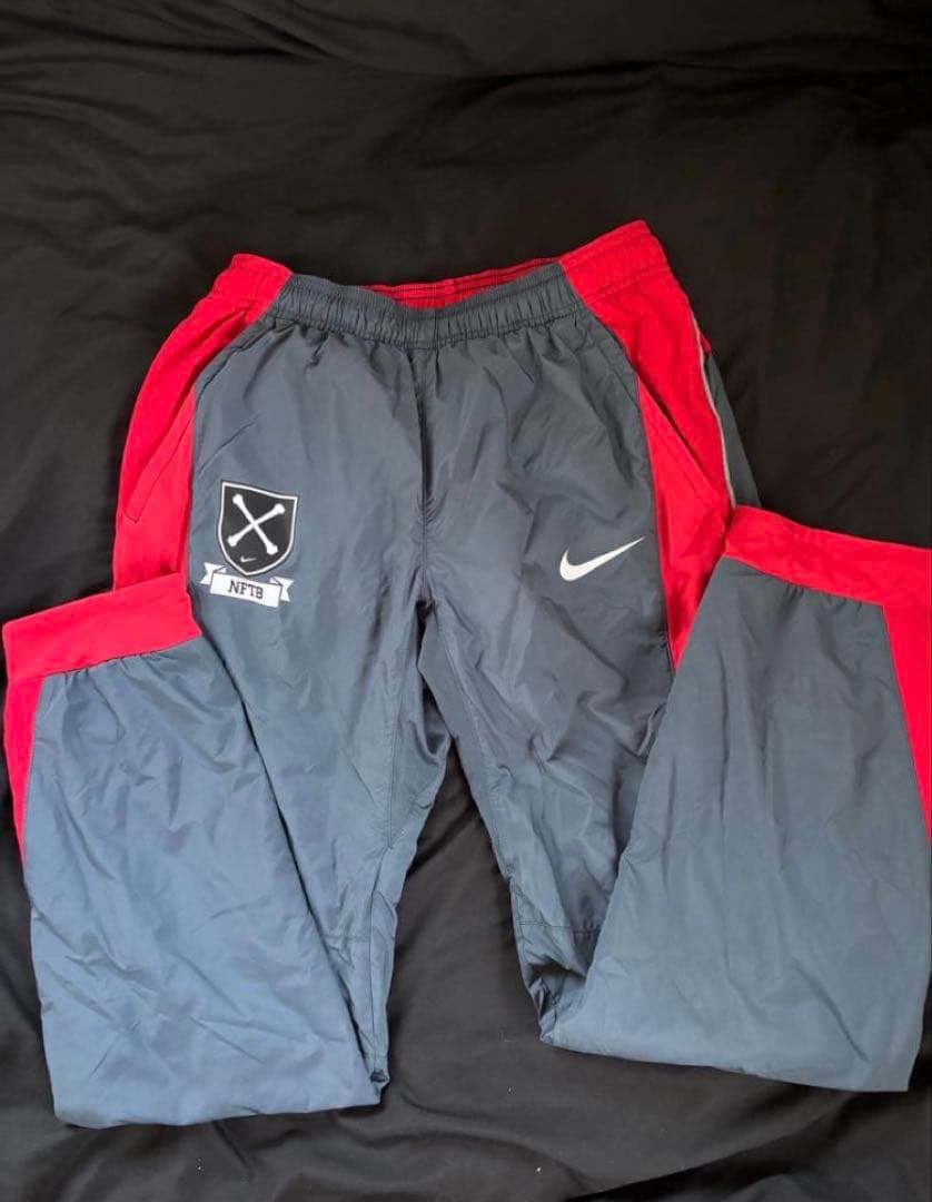 Nike NFTB パンツセット
