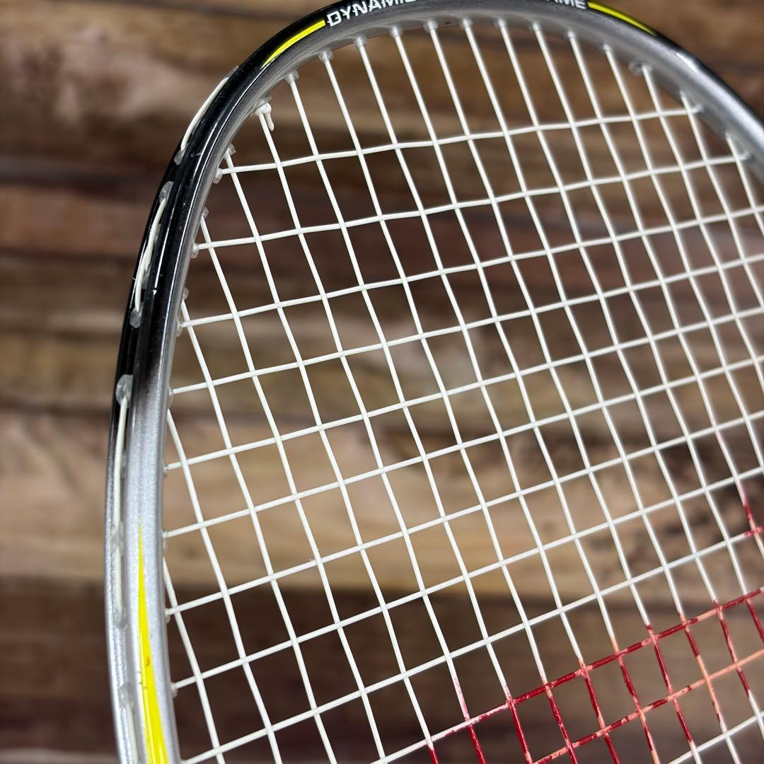 【美品】LI-NING リーニン　ウルトラカーボン７０００　バドミントンラケット