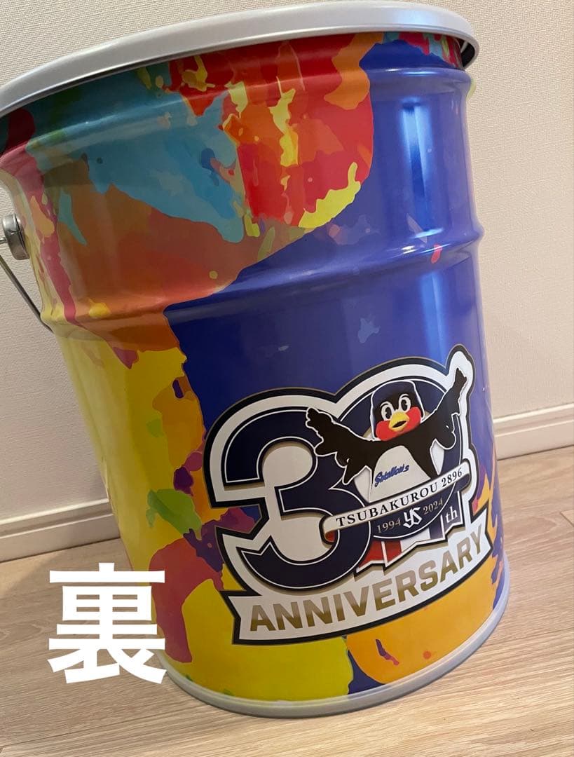 つば九郎 30周年記念 缶　バラ売り不可です