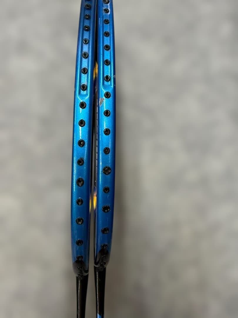 YONEX astrox 77 4u5 　　2本