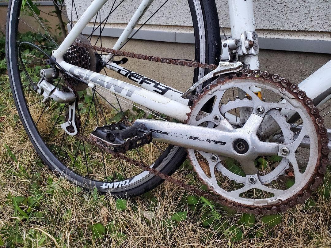 GIANT DEFY サイズM　室内保管・通勤使用　現状渡し