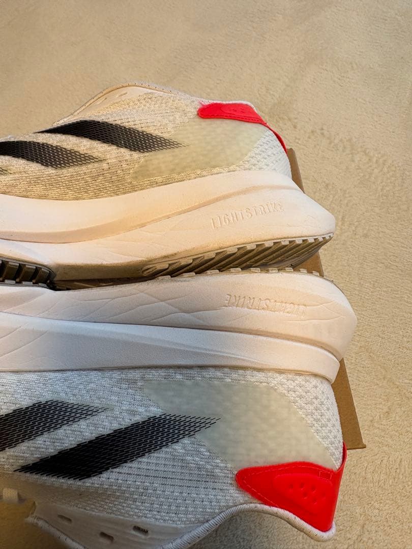 adidas アディゼロＳＬ２　23.5cm